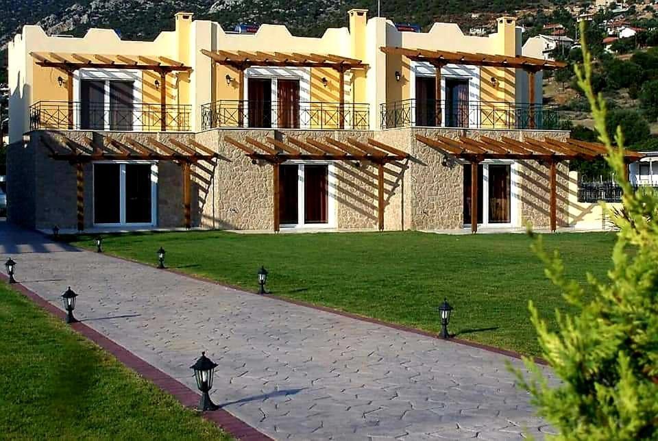 Saltsea Boutique Villas Alikí Exterior photo